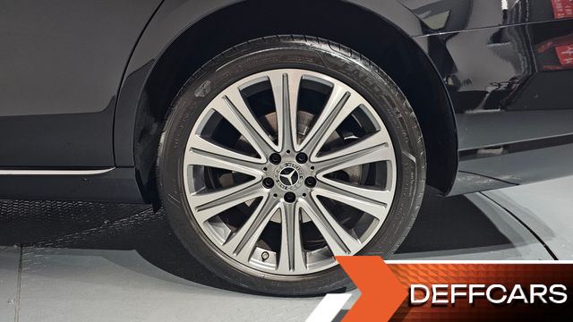 Mercedes E-CLASS E350 4MATIC Exclusive купить на сайте DeffCars
