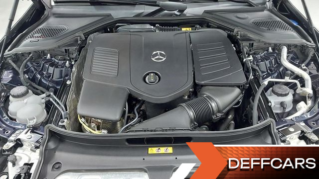 Mercedes E-CLASS E300 4MATIC Exclusive купить на сайте DeffCars