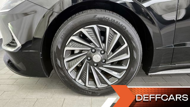 Hyundai SONATA Inspiration купить на сайте DeffCars