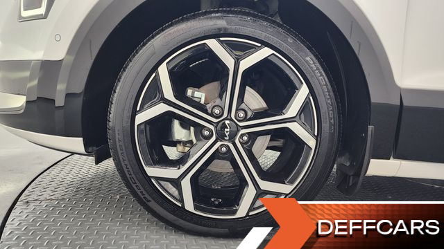 Kia NIRO Signature купить на сайте DeffCars