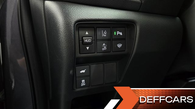 Honda CR-V 2.0 Hybrid Touring 4WD купить на сайте DeffCars
