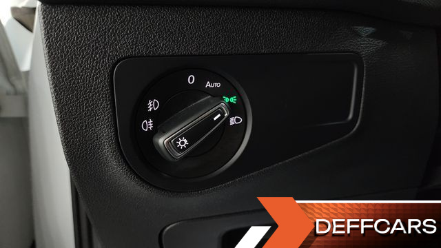 Volkswagen TIGUAN 2.0 TDI Premium купить на сайте DeffCars