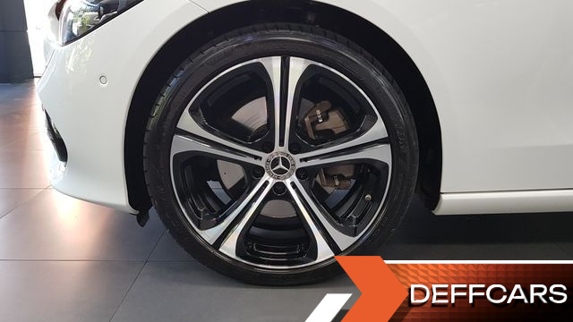 Mercedes C-CLASS C300 4MATIC Avantgarde купить на сайте DeffCars
