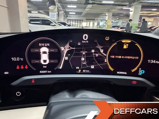Porsche TAYCAN 4S купить на сайте DeffCars