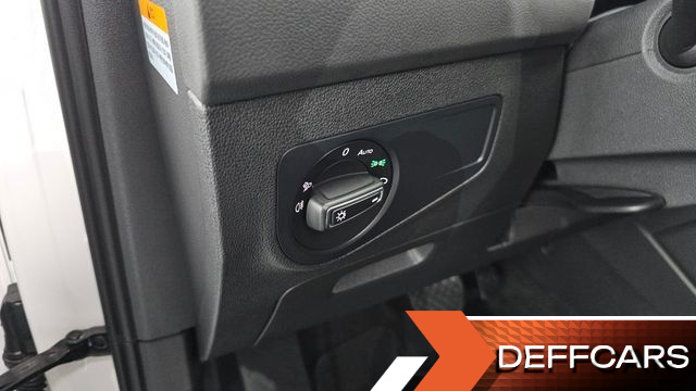 Volkswagen TIGUAN 2.0 TDI Premium купить на сайте DeffCars