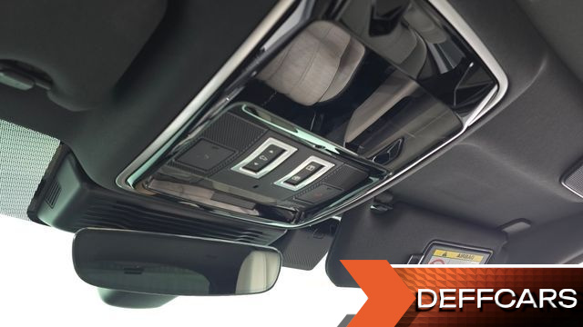 Land Rover RANGE ROVER VELAR 3.0 P400 R-Dynamic HSE купить на сайте DeffCars