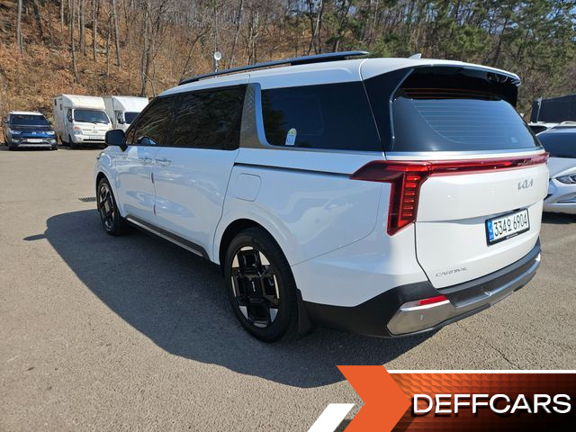 Kia CARNIVAL 9-Seater Noblesse купить на сайте DeffCars