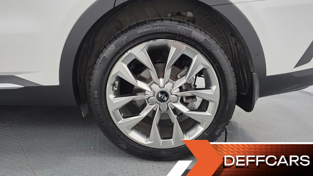 Kia SORENTO Diesel 2.2 4WD Signature купить на сайте DeffCars