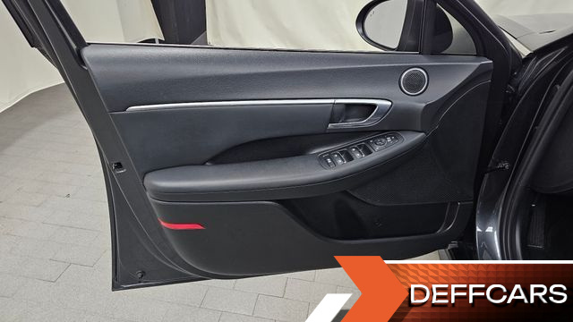 Hyundai SONATA 2.0 Premium Family купить на сайте DeffCars