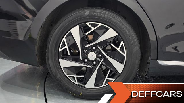 Hyundai GRANDEUR Le Blanc купить на сайте DeffCars