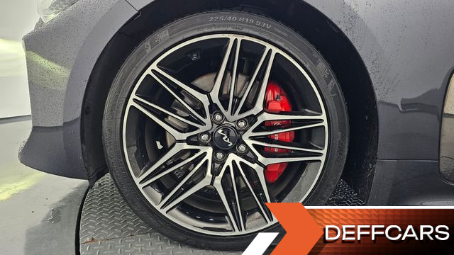Kia STINGER 2.5 Masters купить на сайте DeffCars