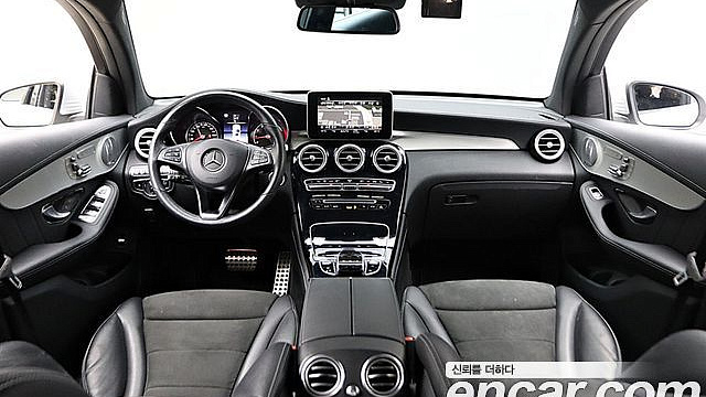 Mercedes GLC-CLASS GLC300 4MATIC AMG Line Coupe купить на сайте DeffCars