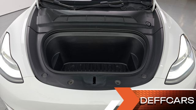 Tesla MODEL Y Long Range AWD купить на сайте DeffCars