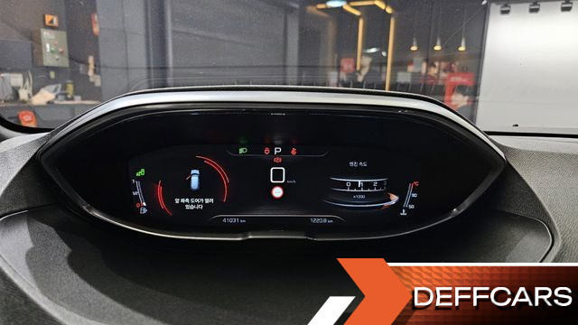 Peugeot 3008 1.6 BlueHDi GT Line купить на сайте DeffCars