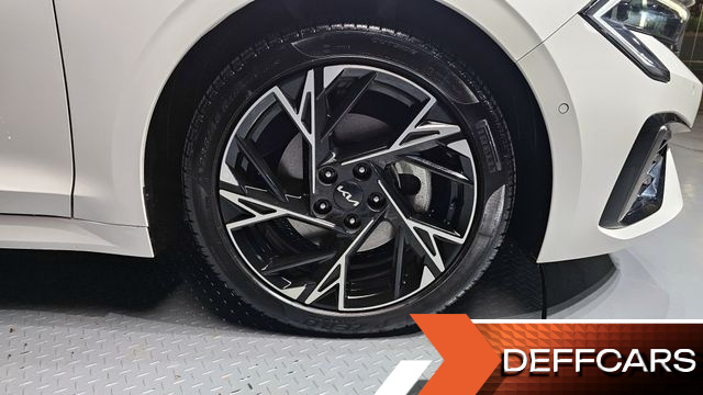 Kia K5 1.6 Turbo Signature купить на сайте DeffCars