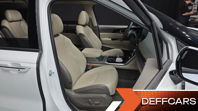 Kia CARNIVAL 7-Seater Signature купить на сайте DeffCars