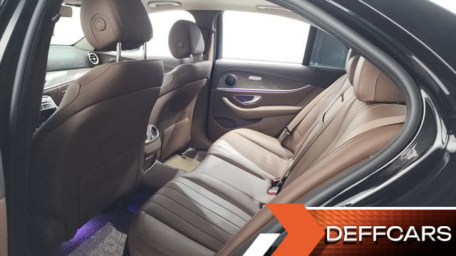 Mercedes E-CLASS E220d 4MATIC Exclusive купить на сайте DeffCars