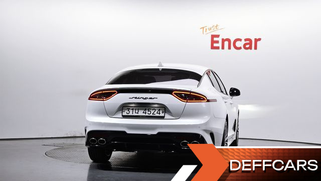 Kia STINGER 2.0 Turbo 2WD Prime купить на сайте DeffCars