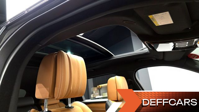 Land Rover RANGE ROVER VELAR 3.0 P400 R-Dynamic HSE купить на сайте DeffCars