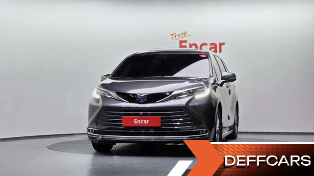 Toyota SIENNA 2.5 Hybrid AWD купить на сайте DeffCars