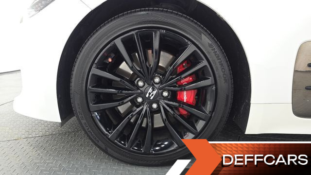 Kia STINGER 2.0 Turbo AWD Platinum купить на сайте DeffCars
