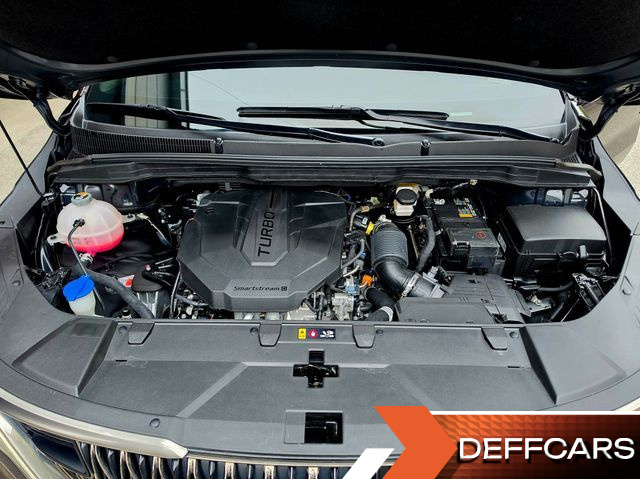 Kia CARNIVAL 9-Seater Noblesse купить на сайте DeffCars