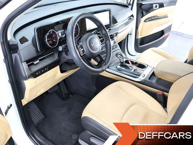 Kia CARNIVAL 9-Seater Prestige купить на сайте DeffCars