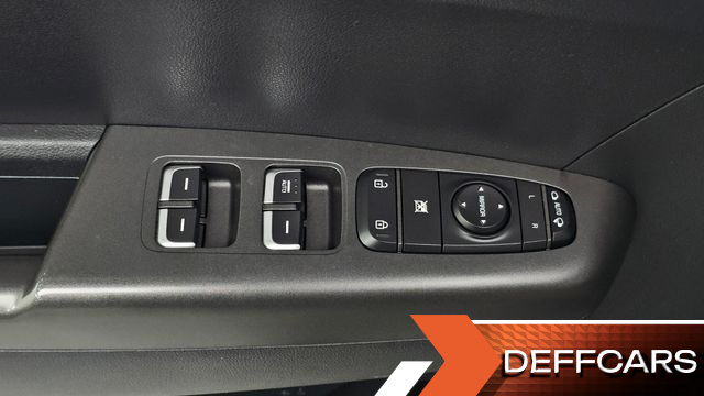 Kia SPORTAGE Diesel 1.6 4WD Trendy купить на сайте DeffCars