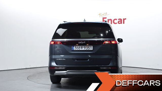Kia CARNIVAL 9-Seater Noblesse купить на сайте DeffCars