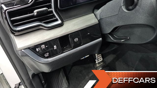 Kia SPORTAGE Diesel 2.0 4WD Signature Gravity купить на сайте DeffCars