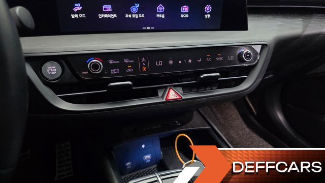 Kia K8 2.5 Gasoline 2WD Signature купить на сайте DeffCars