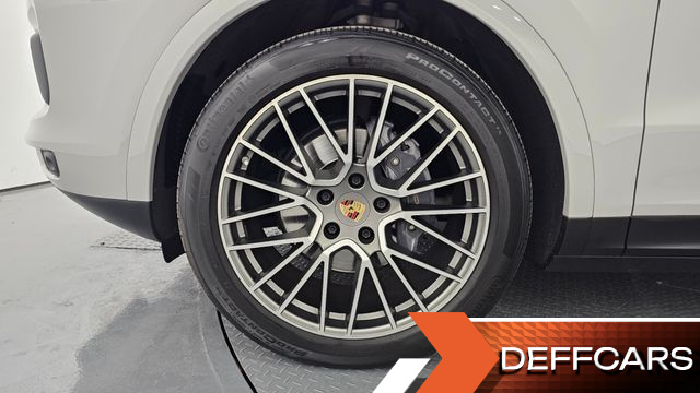 Porsche CAYENNE 3.0 PLATINUM EDITION купить на сайте DeffCars