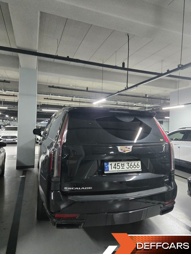 Cadillac ESCALADE 6.2 ESV ESV Sports Platinum купить на сайте DeffCars