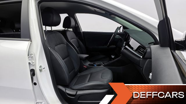 Kia NIRO 1.6 HEV Noblesse купить на сайте DeffCars