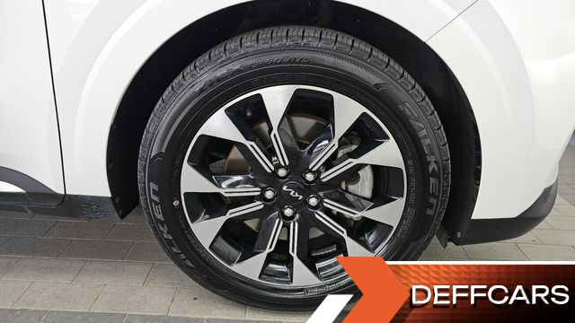 Kia CARNIVAL 7-Seater Noblesse купить на сайте DeffCars