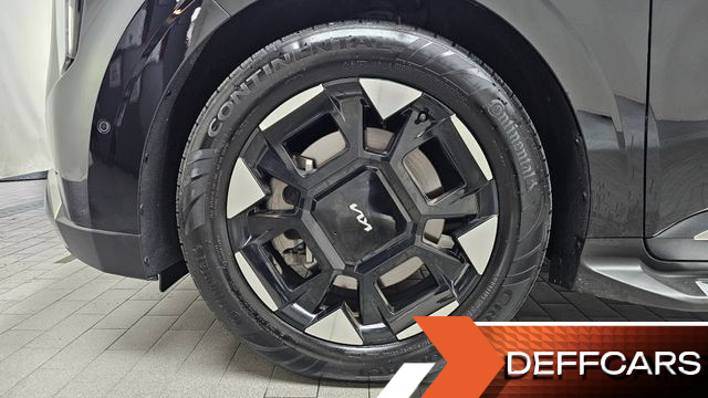 Kia CARNIVAL Gasoline 4-Seater Hi Limousine Signature купить на сайте DeffCars