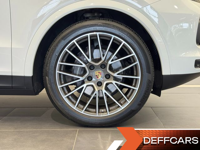 Porsche CAYENNE 3.0 купить на сайте DeffCars