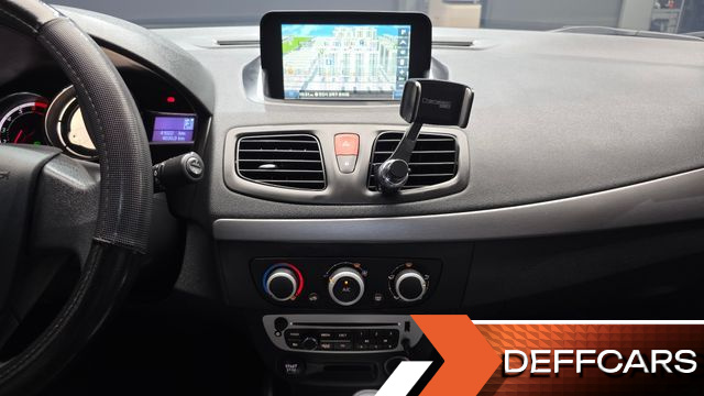 Renault-KoreaSamsung SM3 SE купить на сайте DeffCars