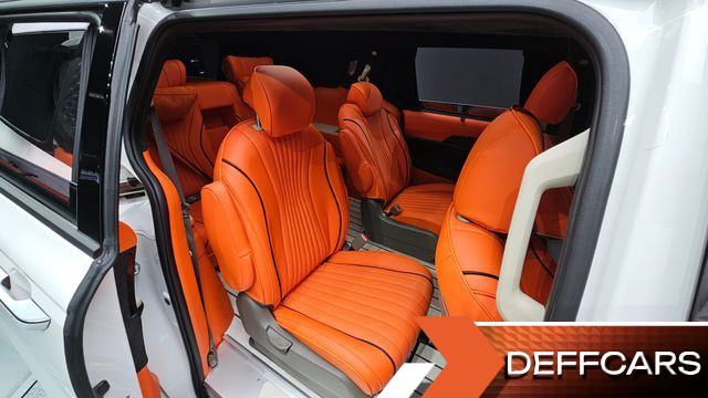 Kia CARNIVAL HEV 9-Seater Hi-Limousine (Special vehicle) купить на сайте DeffCars
