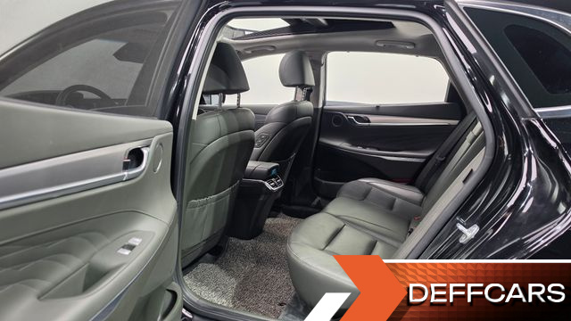 Hyundai GRANDEUR Calligraphy купить на сайте DeffCars