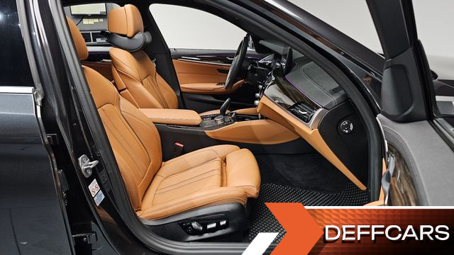 BMW 5-SERIES 520i M Sport купить на сайте DeffCars