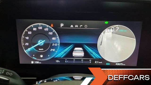 Kia CARNIVAL Gasoline 4-Seater Hi-Limousine Signature купить на сайте DeffCars