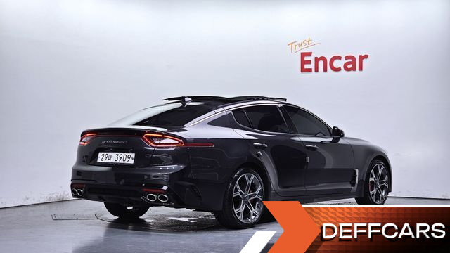 Kia STINGER 2.0 Turbo 2WD Platinum купить на сайте DeffCars