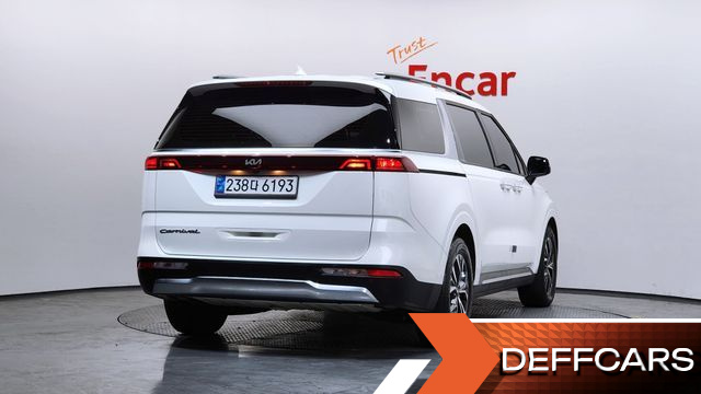 Kia CARNIVAL 9-Seater Signature купить на сайте DeffCars