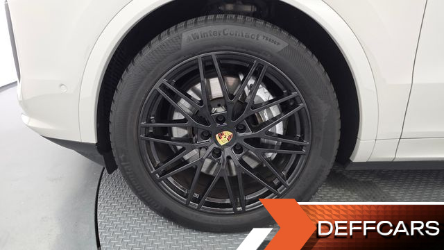 Porsche CAYENNE 3.0 E-Hybrid Coupe купить на сайте DeffCars