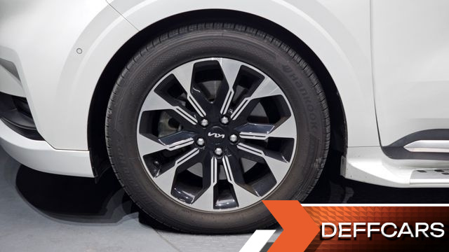 Kia CARNIVAL Gasoline 4-Seater Hi-Limousine Signature купить на сайте DeffCars