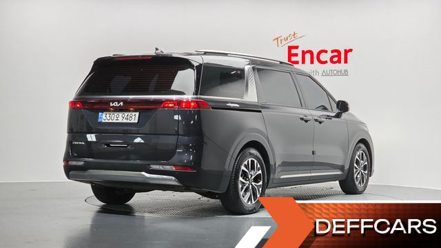 Kia CARNIVAL 9-Seater Signature купить на сайте DeffCars