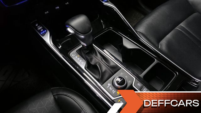 Kia SORENTO Diesel 2.2 4WD Prestige купить на сайте DeffCars