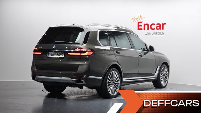 BMW X7 xDrive 40i Design Pure Excellence 6-Seater купить на сайте DeffCars