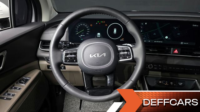 Kia CARNIVAL 9-Seater Prestige купить на сайте DeffCars
